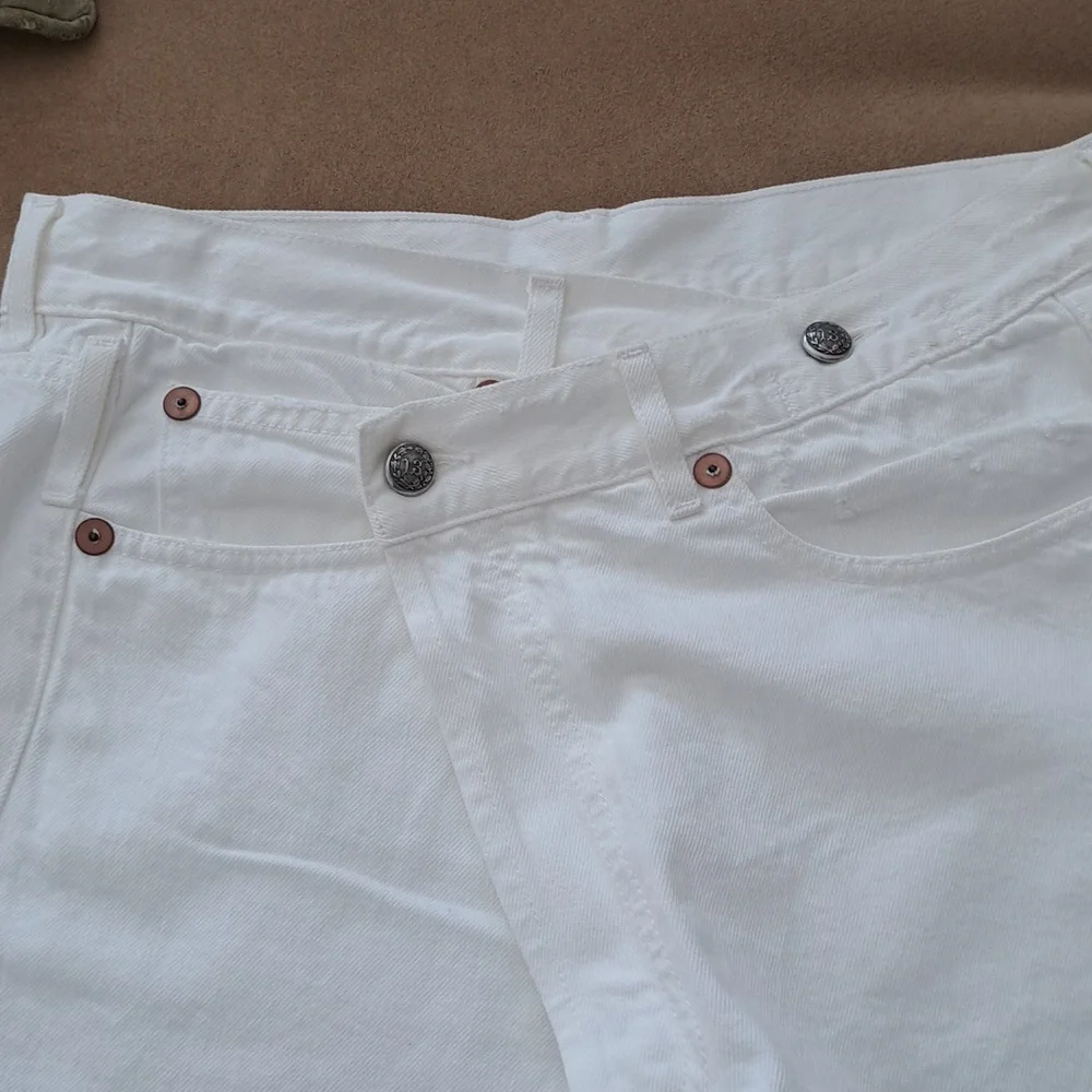 R13 White Denim Crossover Shorts NWT in Nico sz27 - Picture 2 of 14